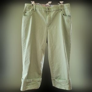 C&B Women's Sz 14 lime green rolled cuff floral lining stretch jeans